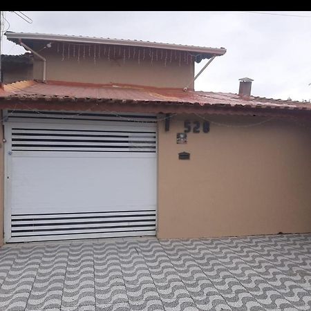 Casa Veraneio A 500 Metros Da Praia Прая-Гранді Екстер'єр фото