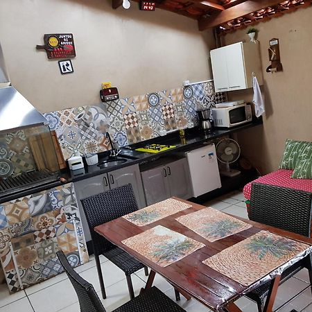 Casa Veraneio A 500 Metros Da Praia Прая-Гранді Екстер'єр фото
